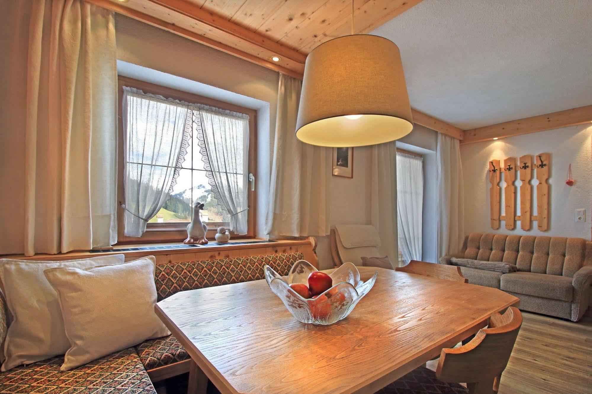 Appartement Haus Amann à Berwang Extérieur photo