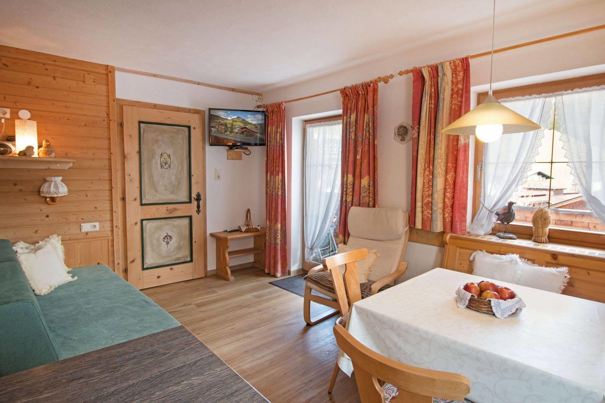 Appartement Haus Amann à Berwang Extérieur photo